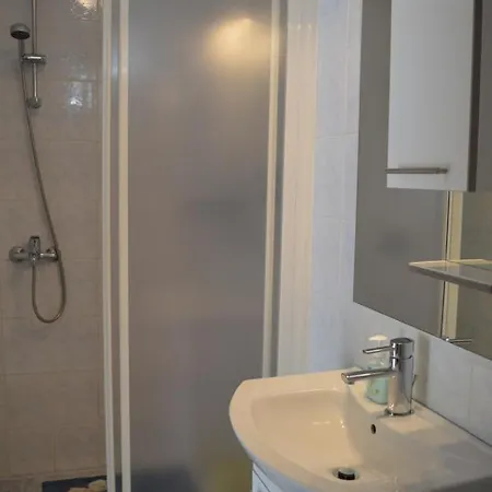& Kvasic Apartment *