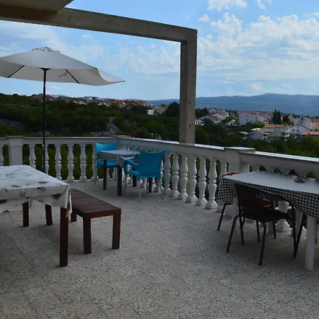 & Kvasic Apartment