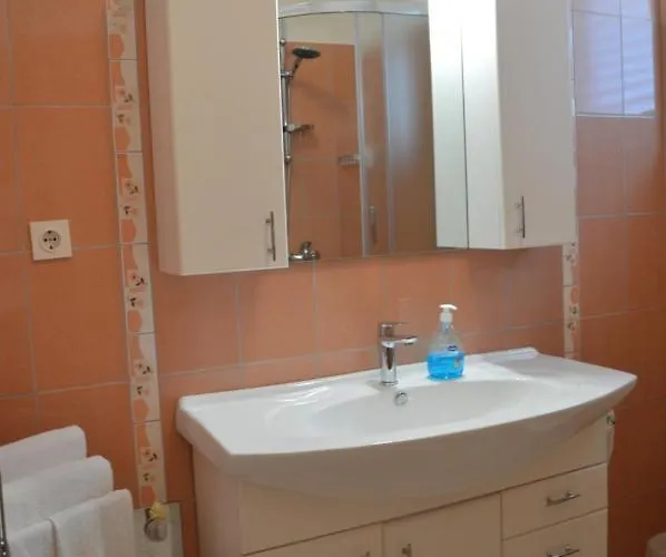 & Kvasic Apartman Krk Town