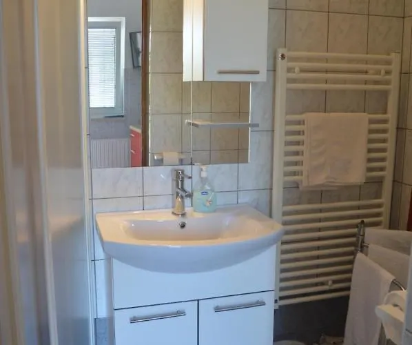 Apartman & Kvasic Krk Town