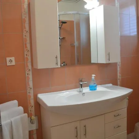 & Kvasic Apartman Krk Town