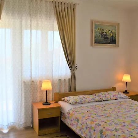 & Kvasic Apartman Krk Town